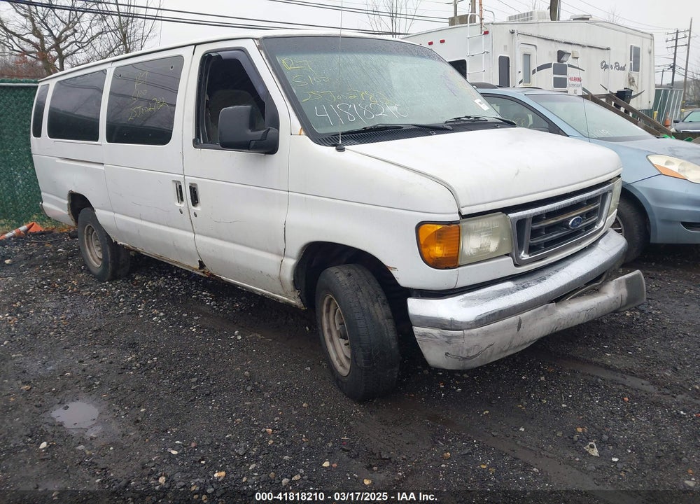2003 FORD E-350 SUPER DUTY XL/XLT VIN: 1FBSS31L13HA69576
