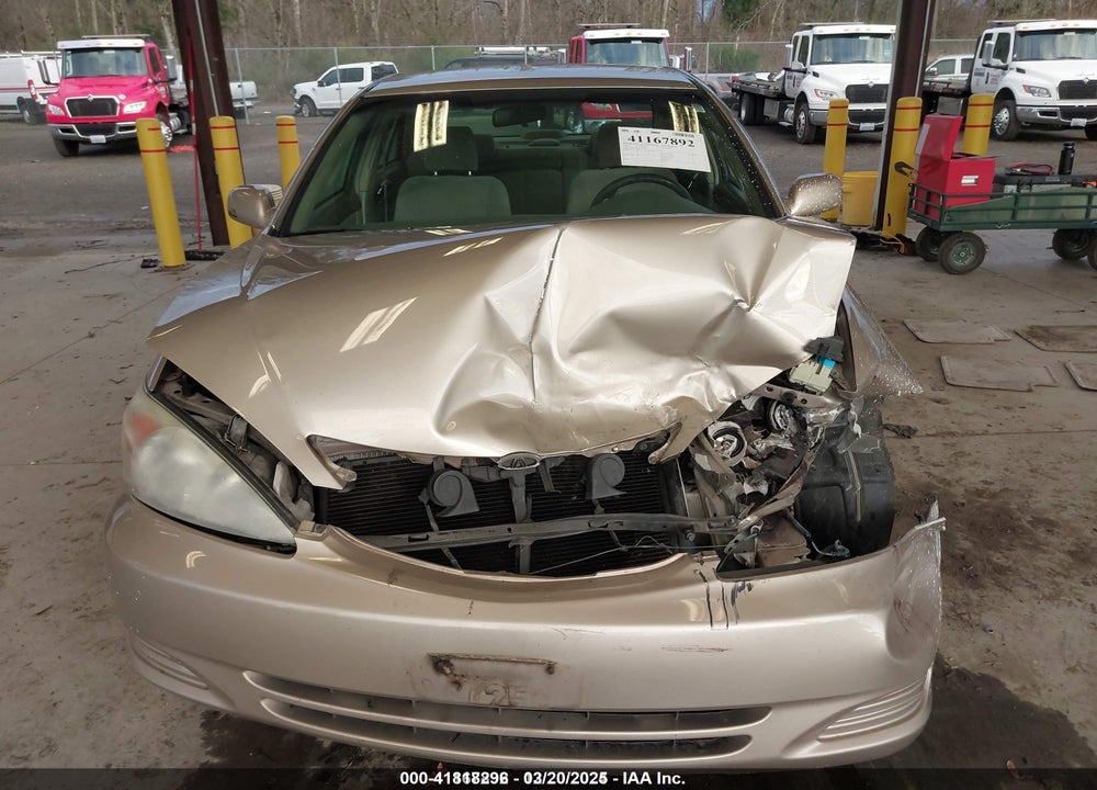 2004 TOYOTA CAMRY LE VIN: 4T1BE32K04U925558