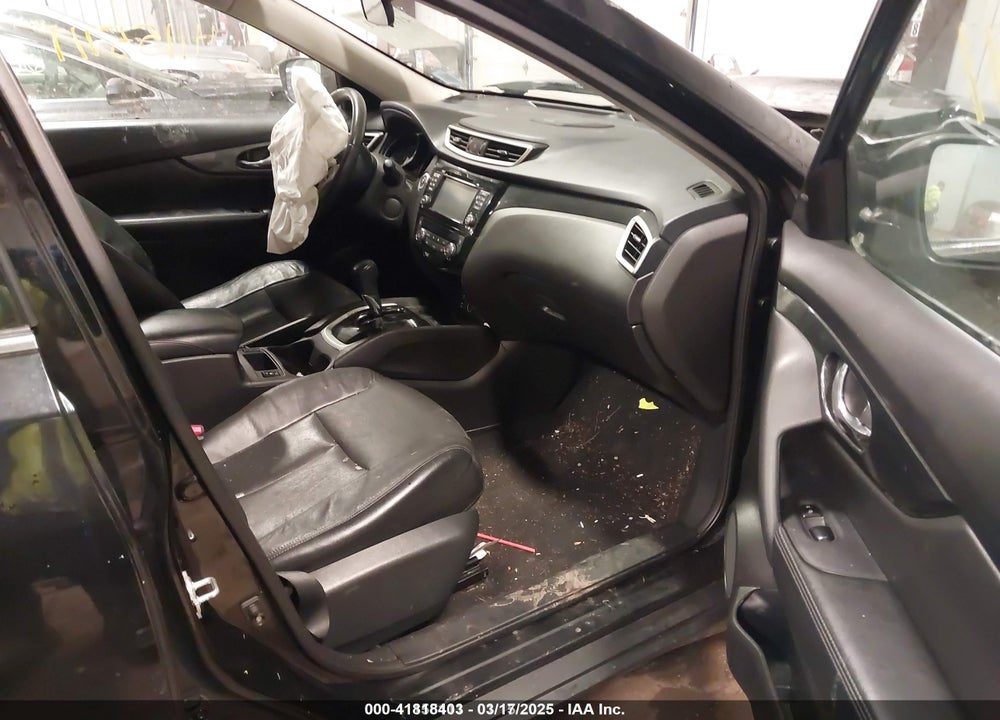 2015 NISSAN ROGUE VIN: 5N1AT2MV6FC779758