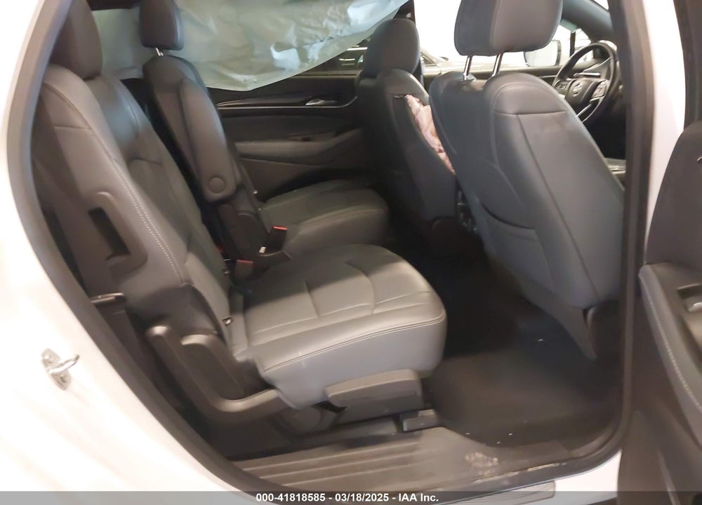 2022 BUICK ENCLAVE AWD ESSENCE VIN: 5GAEVAKW9NJ181293