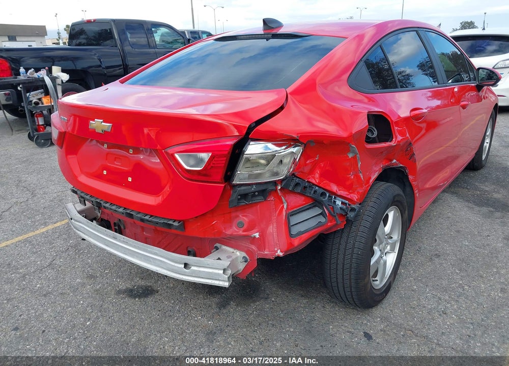 2018 CHEVROLET CRUZE LS AUTO VIN: 1G1BC5SM6J7205031