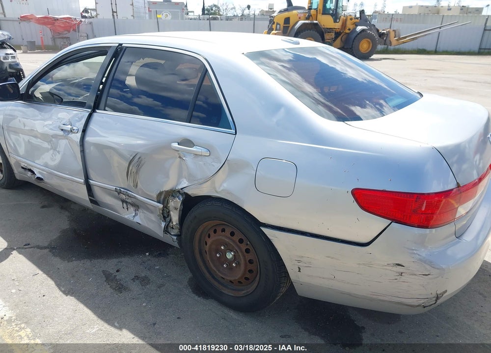 2005 HONDA ACCORD VIN: 1HGCM56775A166411