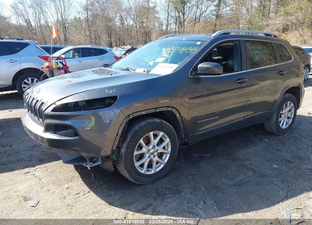 2016 JEEP CHEROKEE VIN: 1C4PJMCB3GW236312