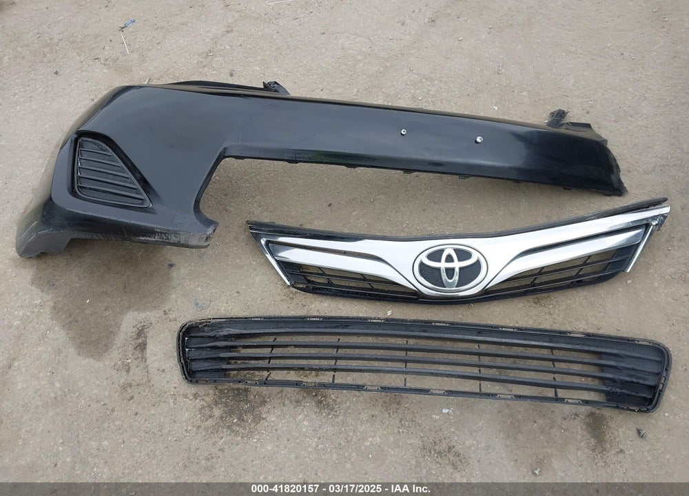 2014 TOYOTA CAMRY VIN: 4T4BF1FK5ER437094