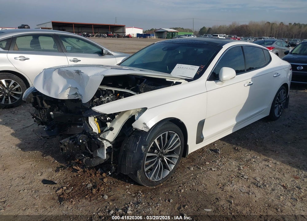 2018 KIA STINGER PREMIUM VIN: KNAE25LA8J6024849