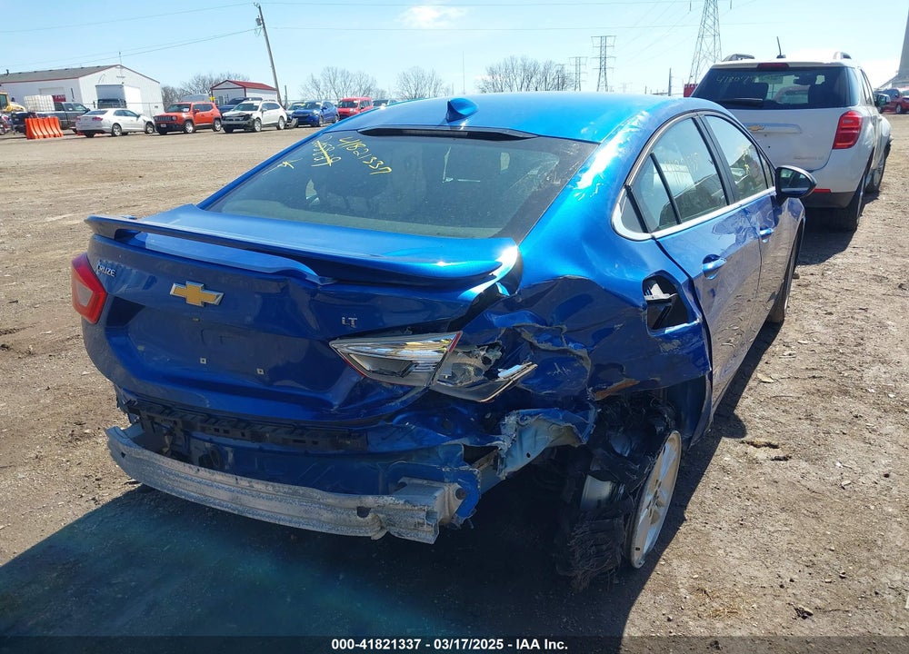2017 CHEVROLET CRUZE LT AUTO VIN: 1G1BE5SM1H7205829