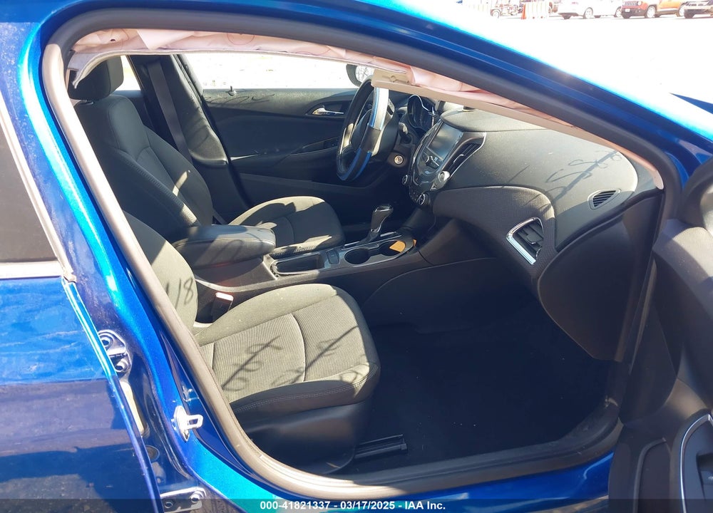 2017 CHEVROLET CRUZE LT AUTO VIN: 1G1BE5SM1H7205829