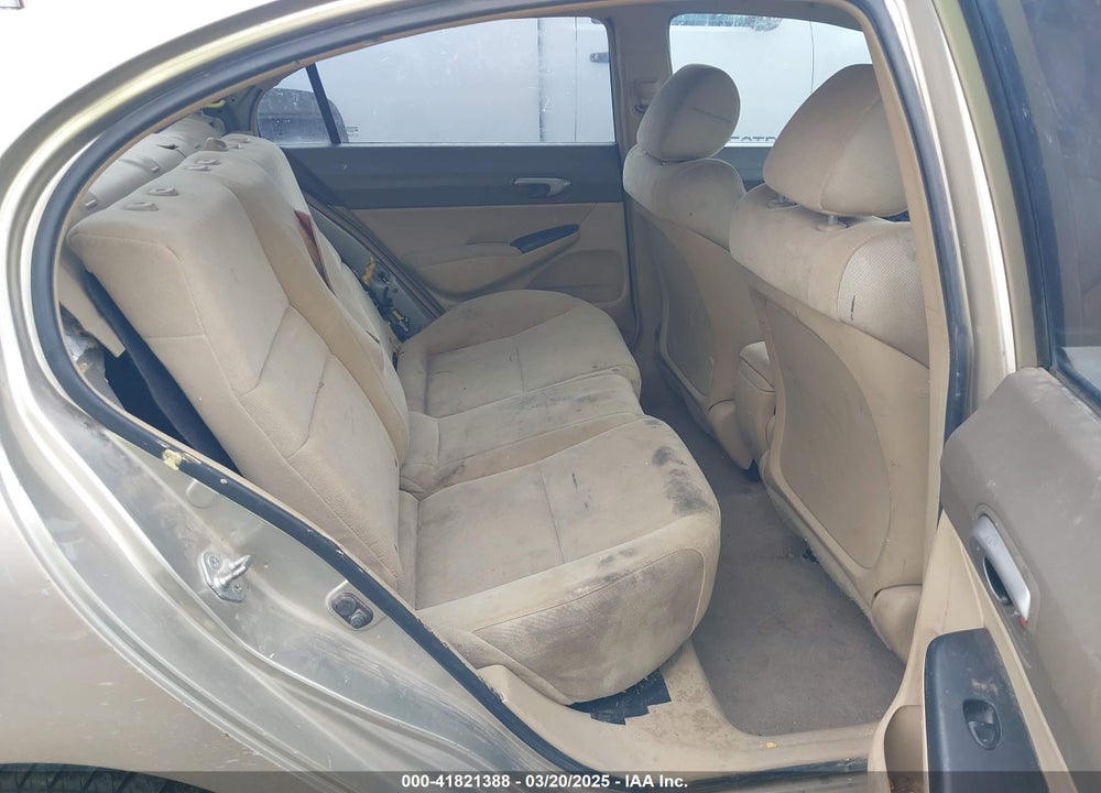 2008 HONDA CIVIC VIN: 1HGFA16578L105789