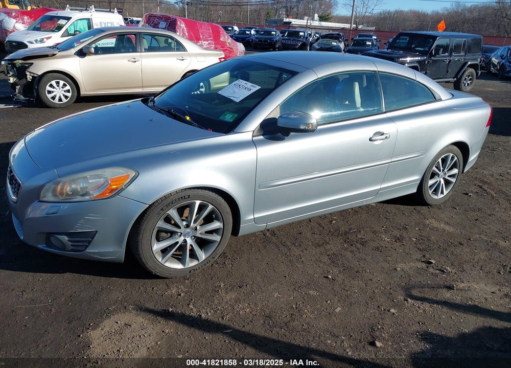 2012 VOLVO C70 VIN: YV1672MC9CJ127862