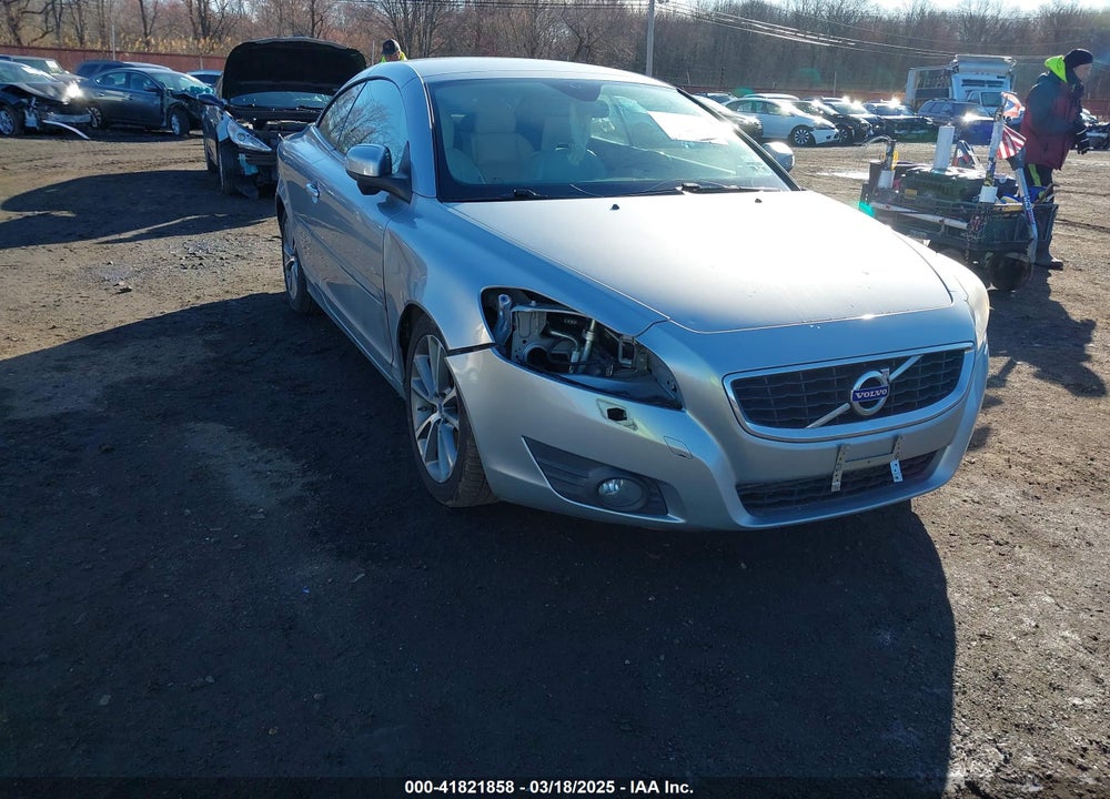 2012 VOLVO C70 VIN: YV1672MC9CJ127862
