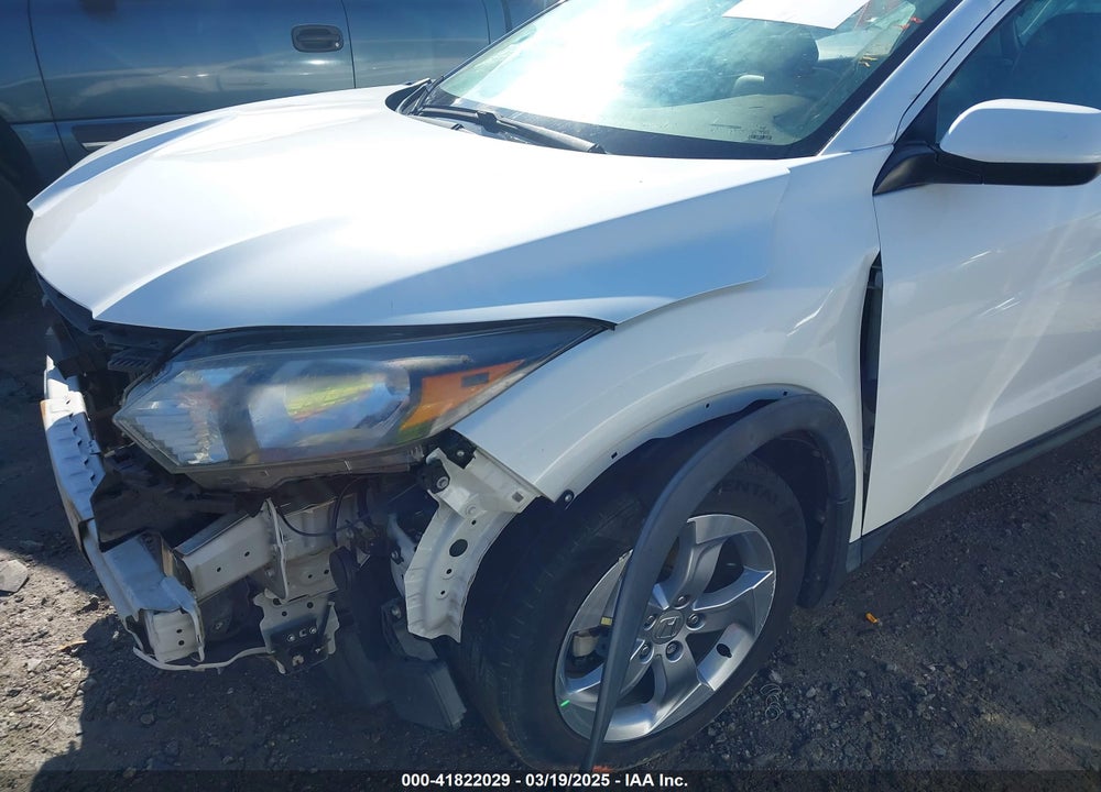 2018 HONDA HR-V VIN: 3CZRU5H33JM719131