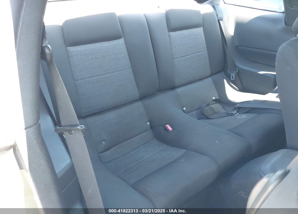 2006 FORD MUSTANG V6 VIN: 1ZVFT80N865260070