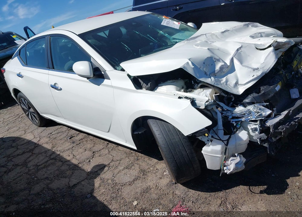 2021 NISSAN ALTIMA SV FWD VIN: 1N4BL4DV3MN417057