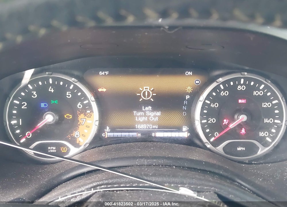 2016 JEEP RENEGADE VIN: ZACCJBDT7GPD31740