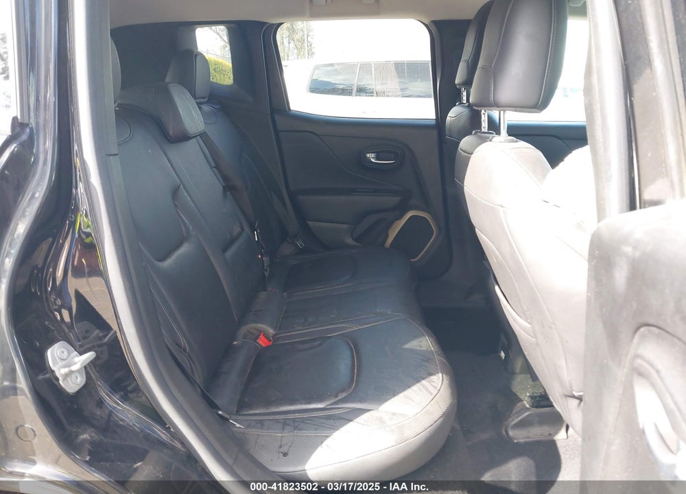 2016 JEEP RENEGADE VIN: ZACCJBDT7GPD31740