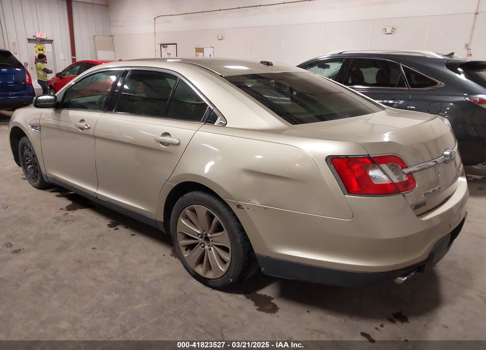 2010 FORD TAURUS VIN: 1FAHP2FW9AG133764