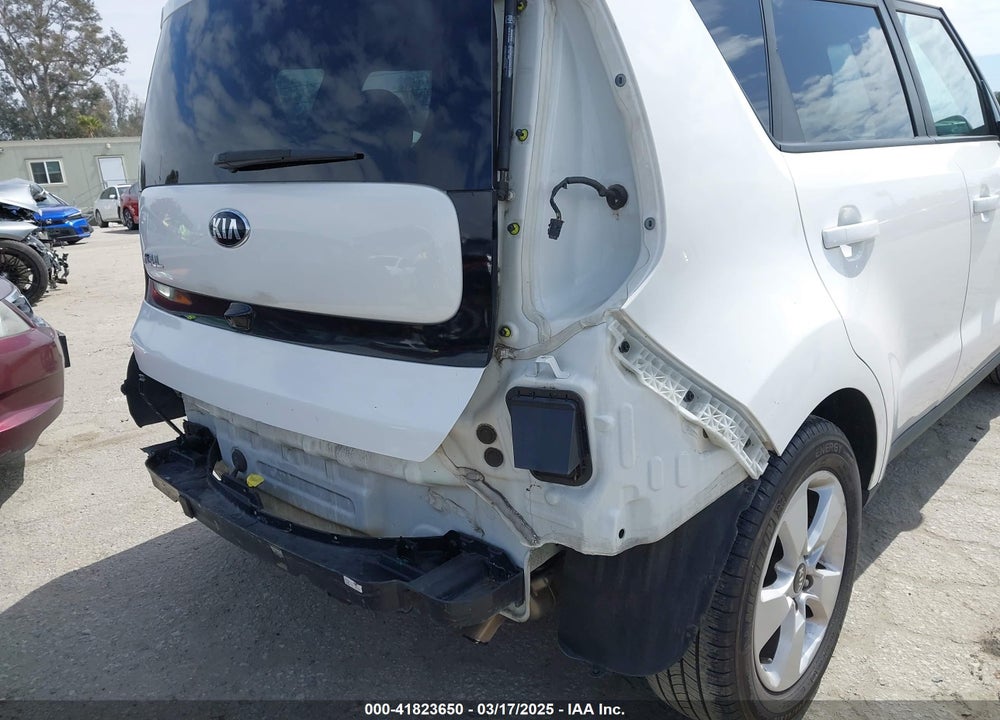 2019 KIA SOUL VIN: KNDJN2A23K7026104