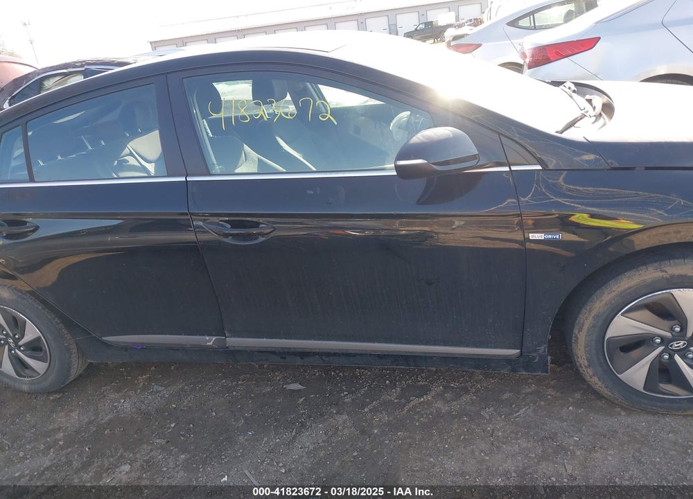 2019 HYUNDAI IONIQ HYBRID VIN: KMHC75LC1KU140559