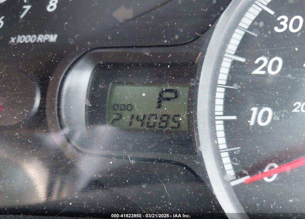 2011 TOYOTA SIENNA VIN: 5TDKK3DC9BS042370
