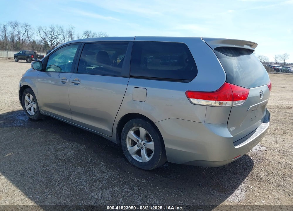 2011 TOYOTA SIENNA VIN: 5TDKK3DC9BS042370