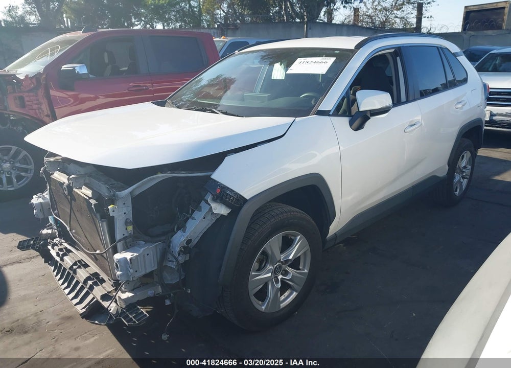 2020 TOYOTA RAV4 XLE VIN: 2T3W1RFV6LC055116