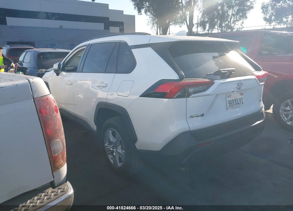 2020 TOYOTA RAV4 XLE VIN: 2T3W1RFV6LC055116