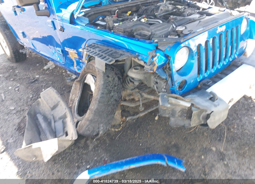 2015 JEEP WRANGLER UNLIMITED SAHARA VIN: 1C4HJWEG5FL650829