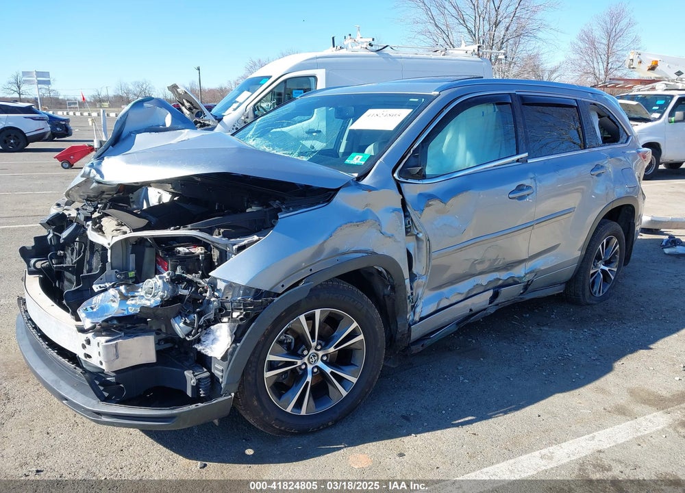 2016 TOYOTA HIGHLANDER VIN: 5TDJKRFH4GS278097