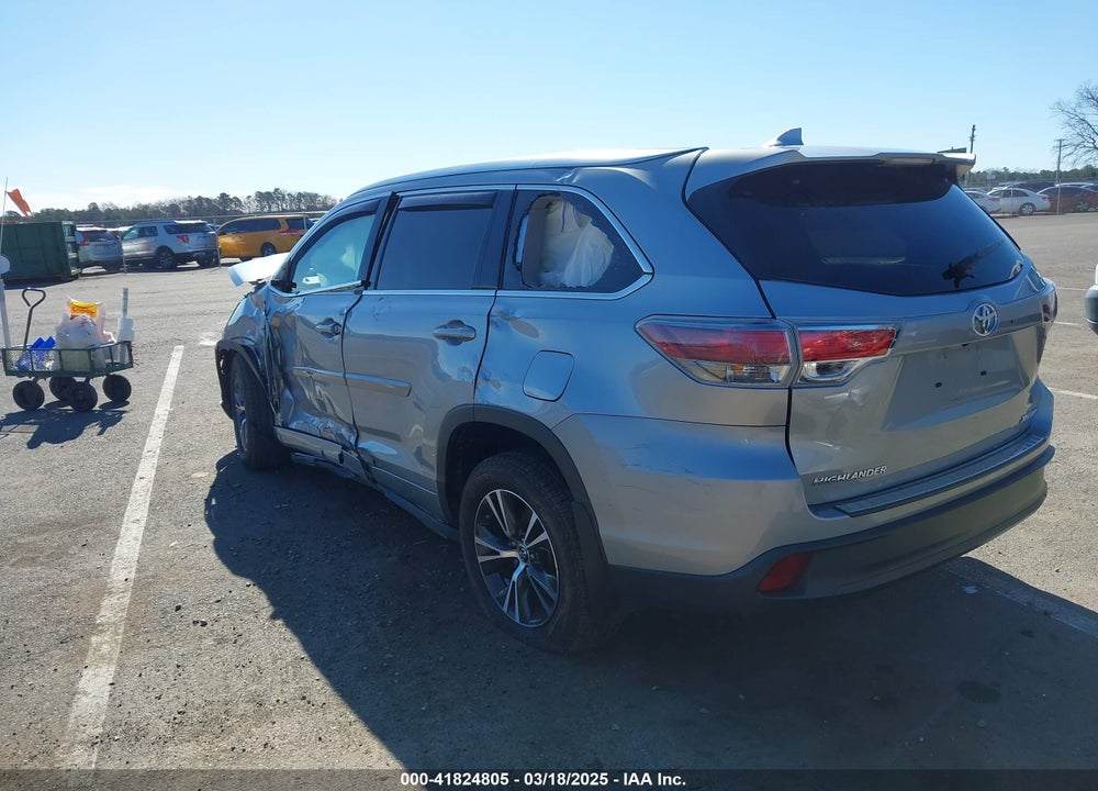 2016 TOYOTA HIGHLANDER VIN: 5TDJKRFH4GS278097