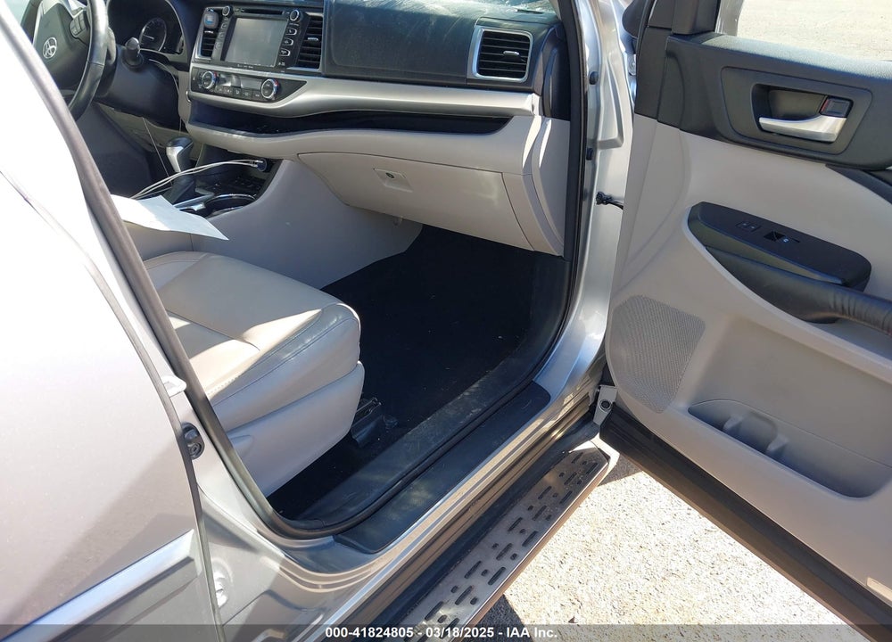 2016 TOYOTA HIGHLANDER VIN: 5TDJKRFH4GS278097