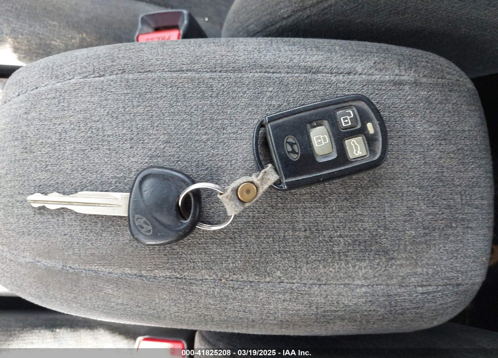 2005 HYUNDAI SONATA GLS/LX VIN: KMHWF35H15A179655