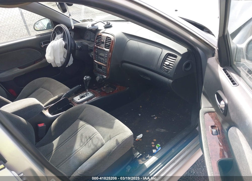 2005 HYUNDAI SONATA GLS/LX VIN: KMHWF35H15A179655