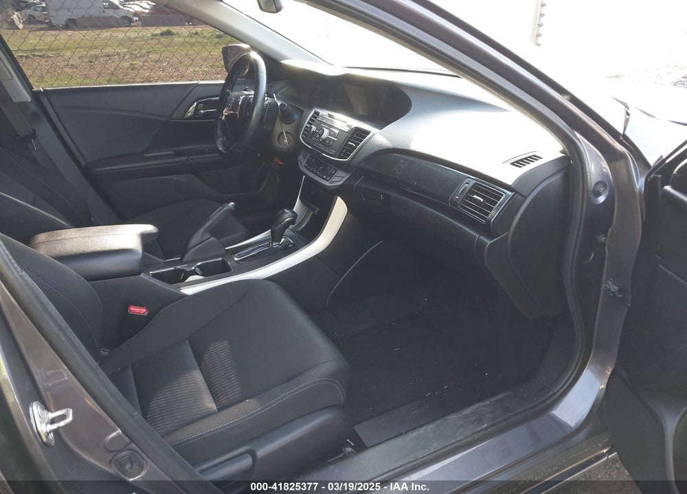 2014 HONDA ACCORD VIN: 1HGCR2F50EA232280