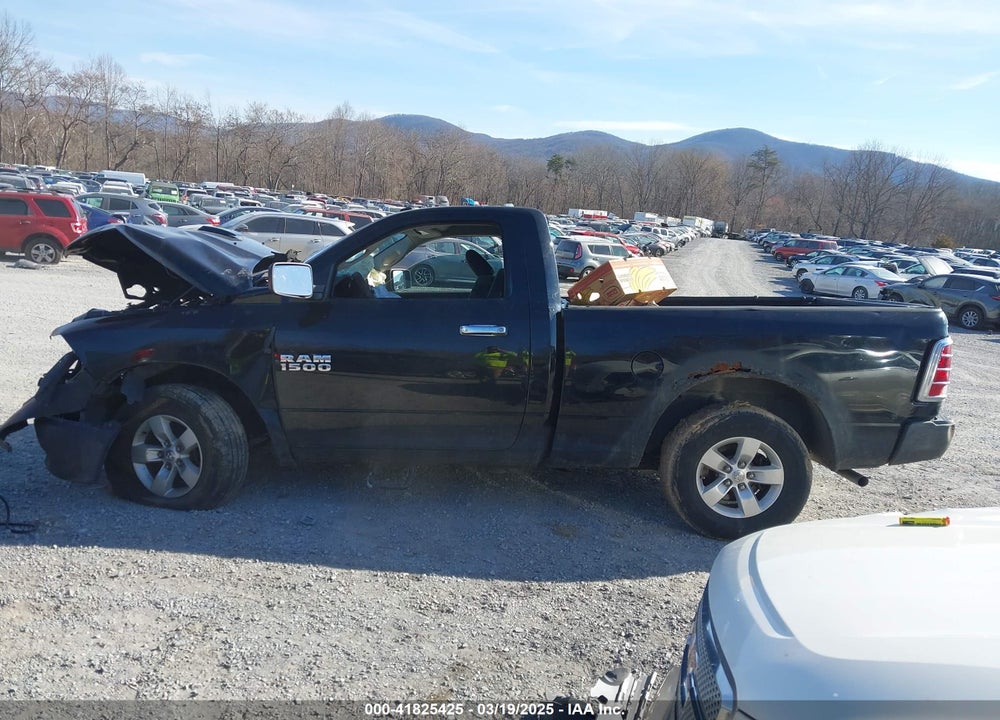 2013 RAM 1500 VIN: 3C6JR7AG2DG509241