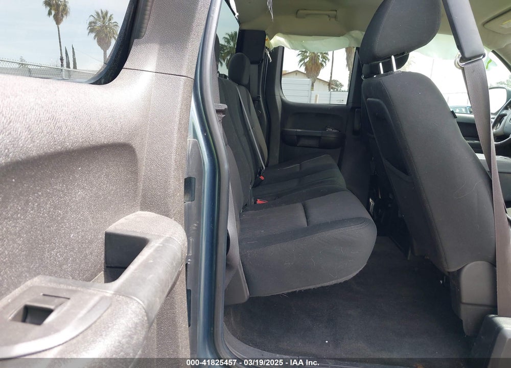 2011 CHEVROLET SILVERADO 1500 LT VIN: 1GCRCSE00BZ447669
