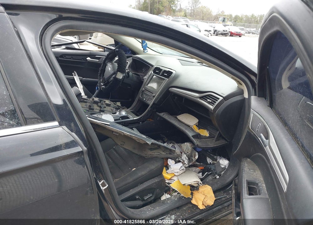 2018 FORD FUSION SE VIN: 3FA6P0HD8JR183099