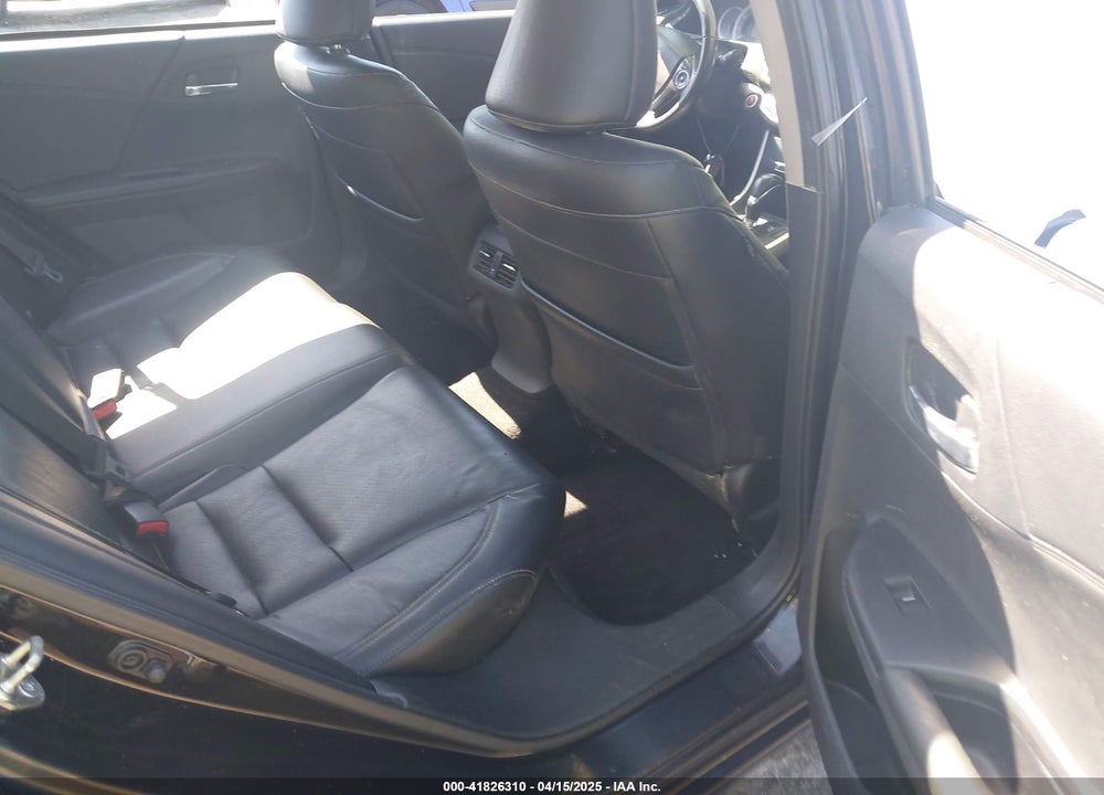 2015 HONDA ACCORD EX-L V-6 VIN: 1HGCR3F87FA006609