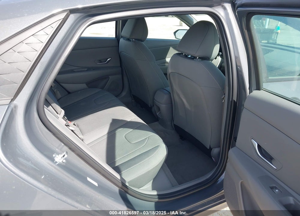 2024 HYUNDAI ELANTRA SEL VIN: KMHLM4DG3RU792467