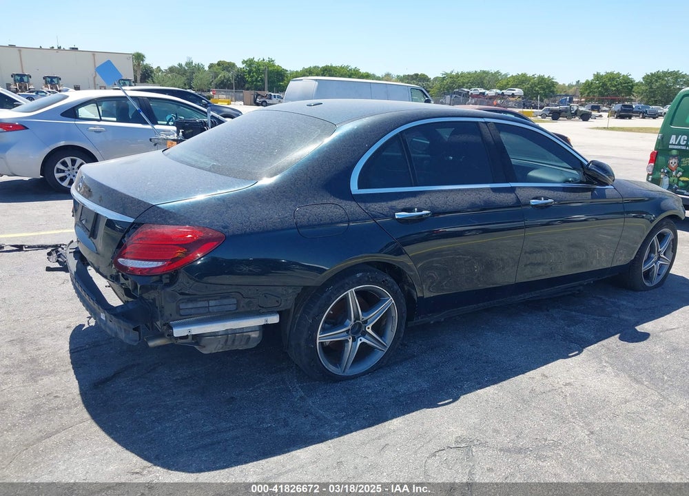 2017 MERCEDES-BENZ E 300 VIN: WDDZF4JB1HA017124