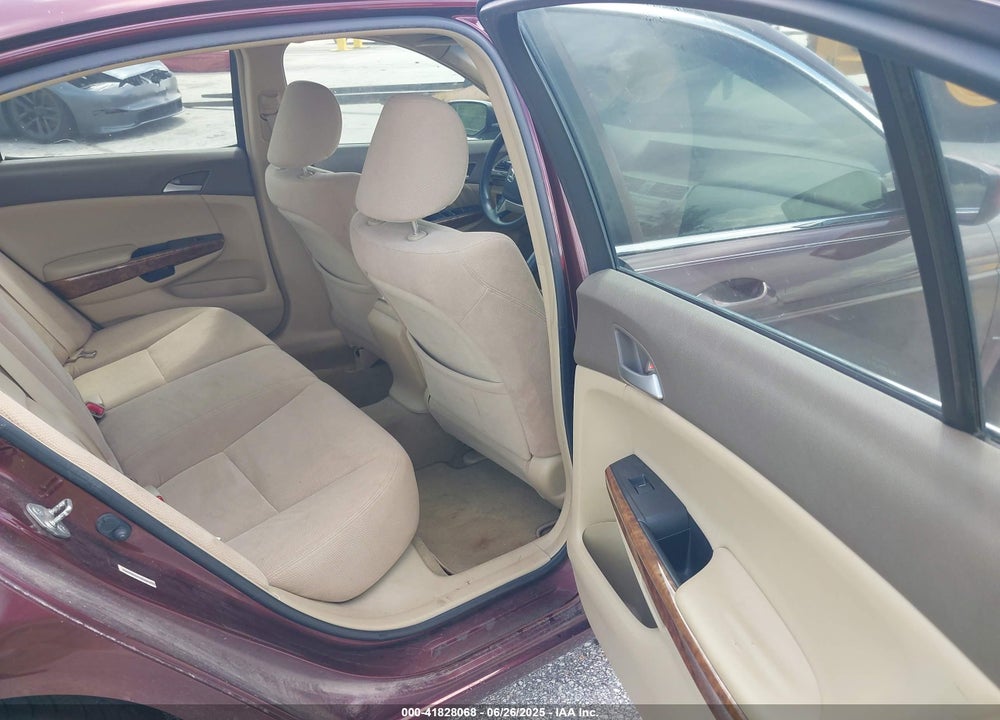 2008 HONDA ACCORD 2.4 EX VIN: JHMCP26708C004342
