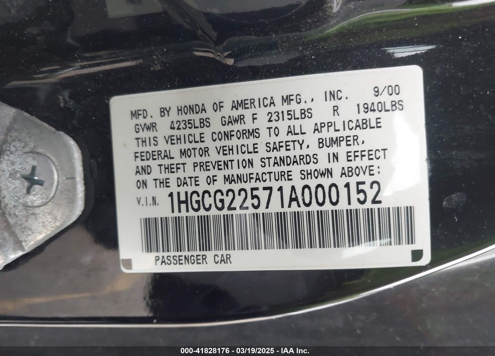 2001 HONDA ACCORD VIN: 1HGCG22571A000152