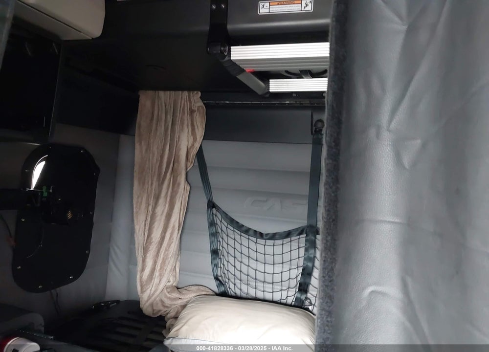 2020 FREIGHTLINER NEW CASCADIA 126 VIN: 3AKJHHDR6LSLP6464