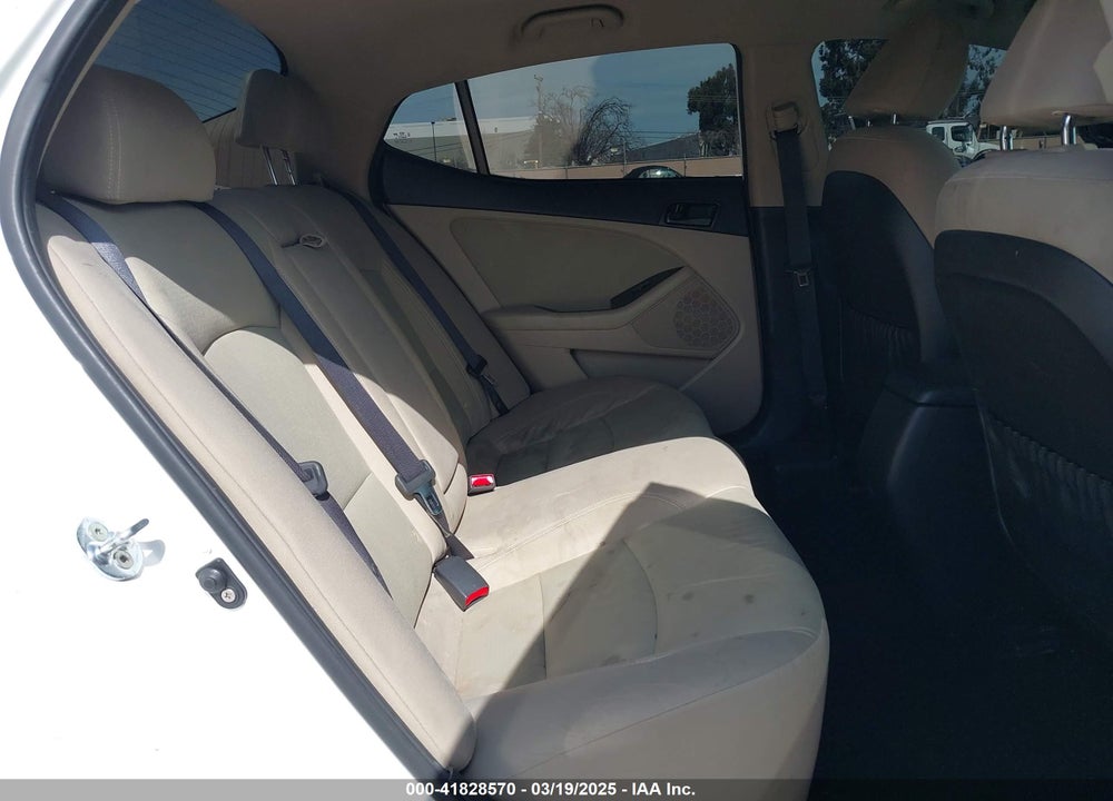 2015 KIA OPTIMA VIN: KNAGM4A74F5664784