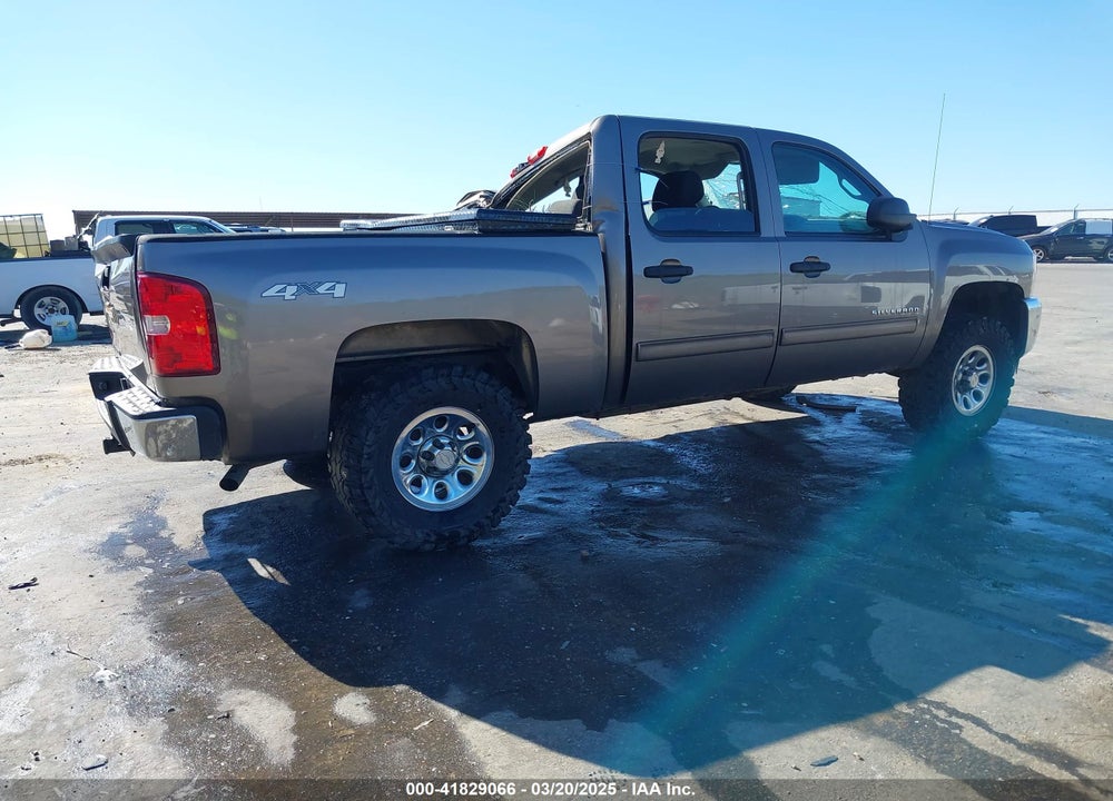 2013 CHEVROLET SILVERADO 1500 VIN: 3GCPKREA9DG123358