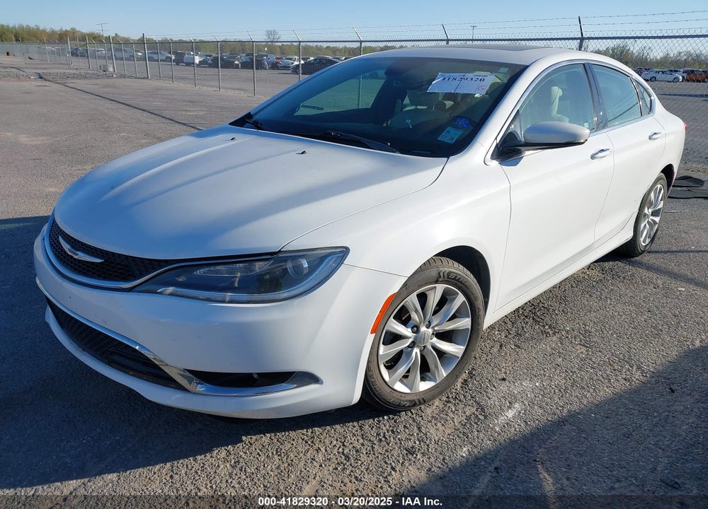 2015 CHRYSLER 200 C VIN: 1C3CCCCB4FN538915