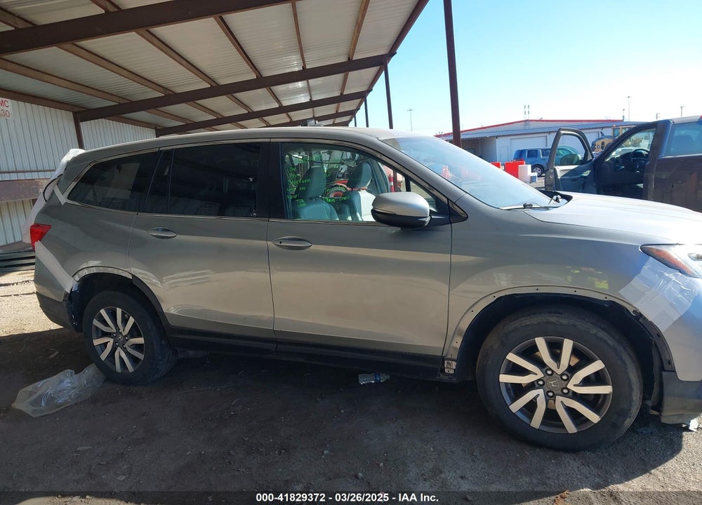 2019 HONDA PILOT EX-L VIN: 5FNYF6H56KB091932