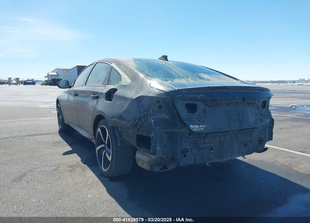 2018 HONDA ACCORD VIN: 1HGCV1F32JA159878
