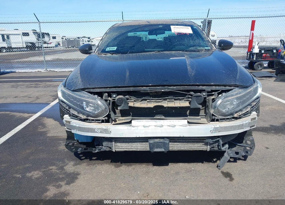 2018 HONDA ACCORD VIN: 1HGCV1F32JA159878