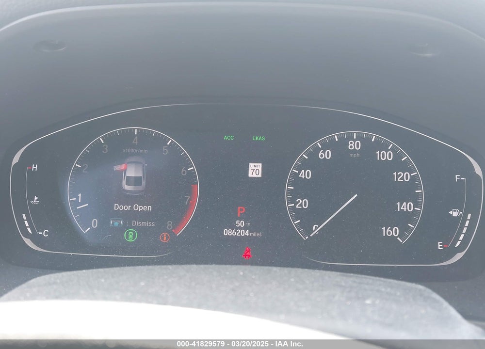 2018 HONDA ACCORD VIN: 1HGCV1F32JA159878