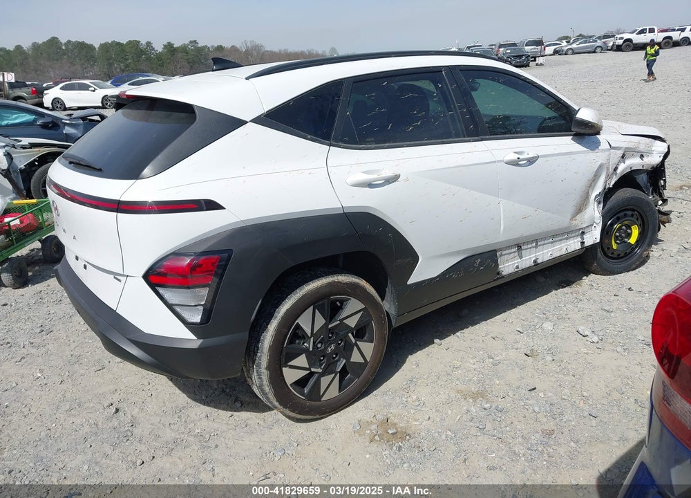 2024 HYUNDAI KONA SEL VIN: KM8HBCAB2RU062242
